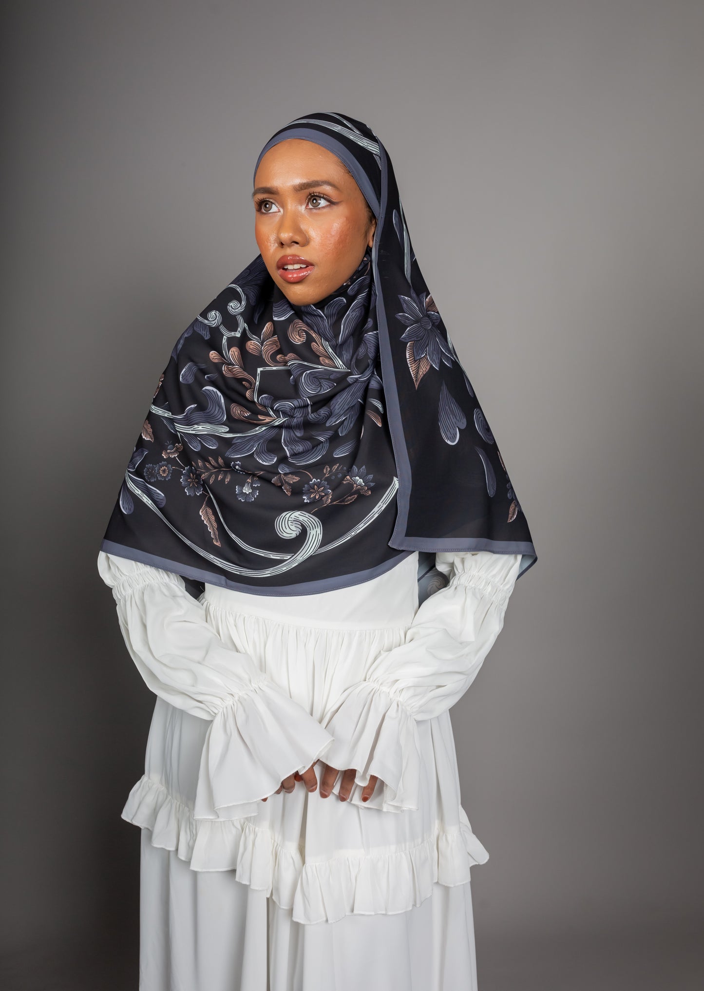 Puspawarni (Ebony)